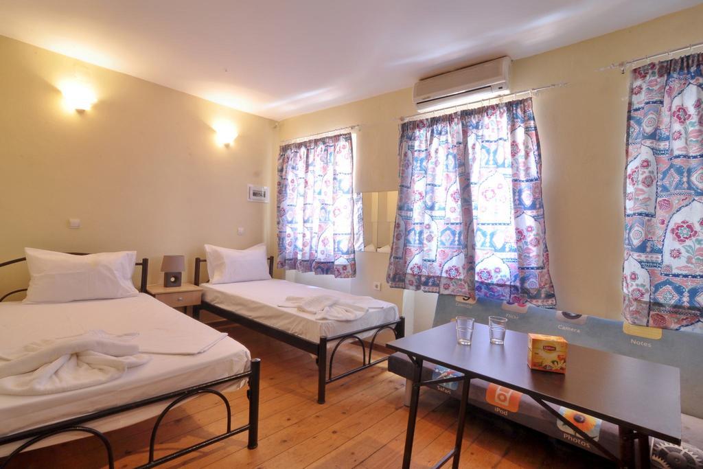 Studio Folitsa Corfu  ภายนอก รูปภาพ